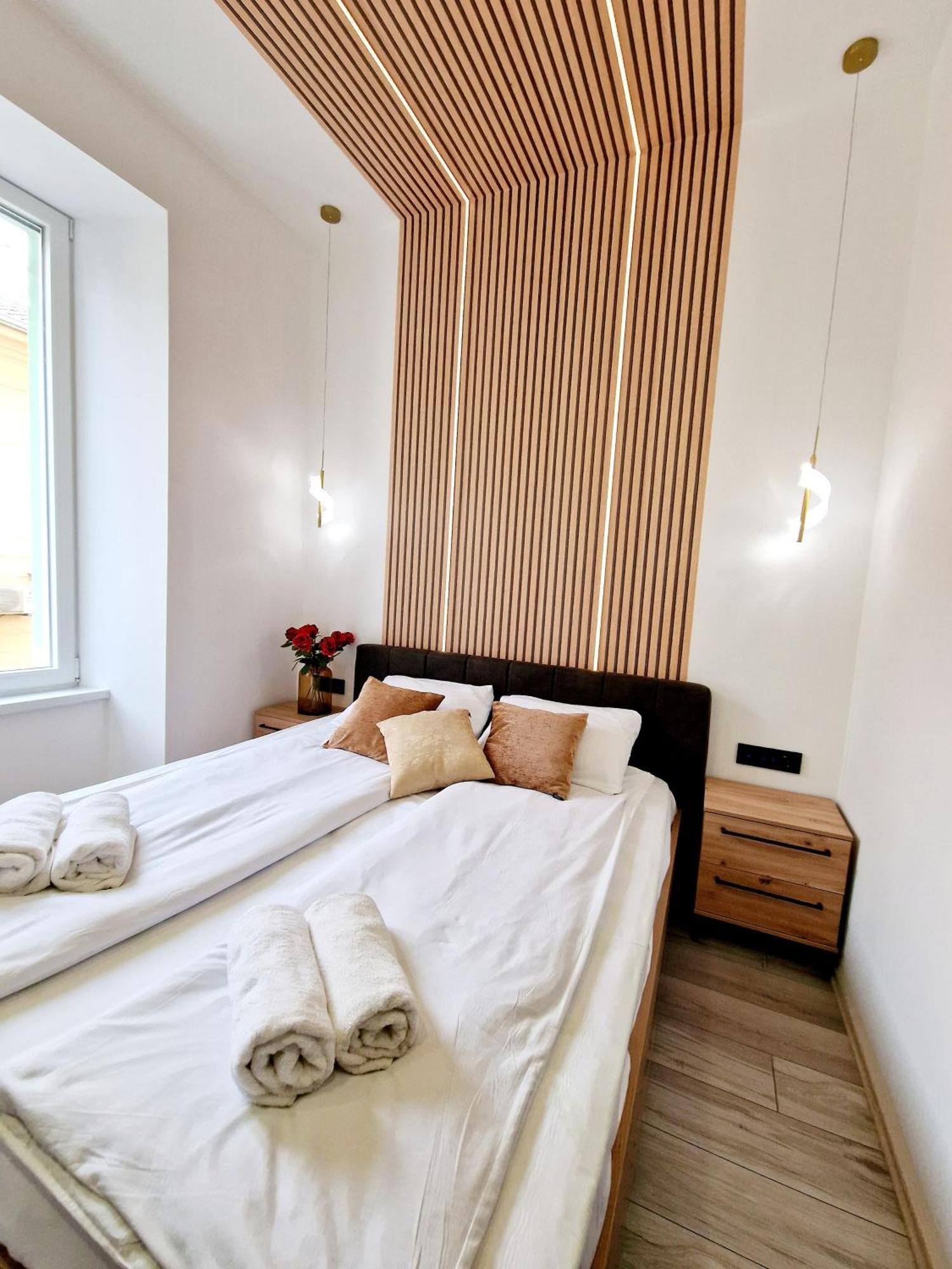 Veneziana Apartments Rijeka Bagian luar foto